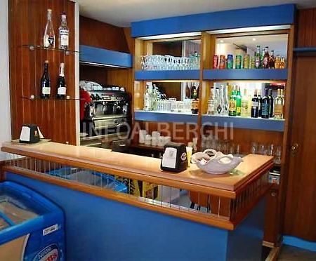 Marebello Hotel Cecchini מראה חיצוני תמונה